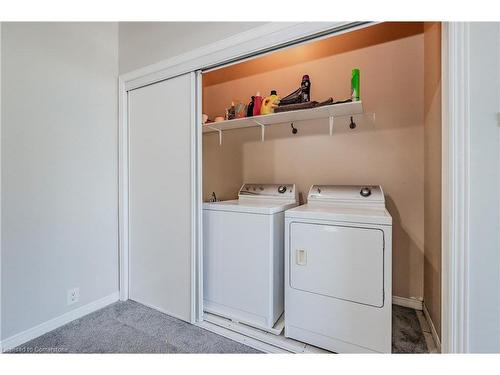 547 St Moritz Avenue, Waterloo, ON - Indoor Photo Showing Laundry Room