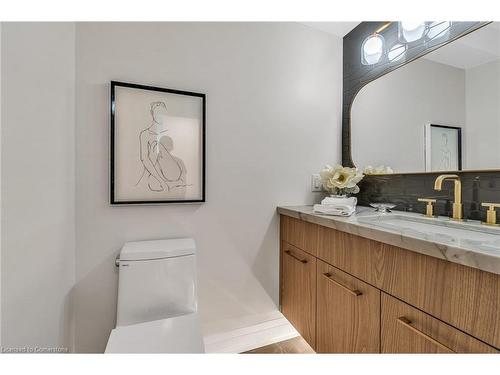 902 Kowal Drive, Mississauga, ON - Indoor Photo Showing Bathroom