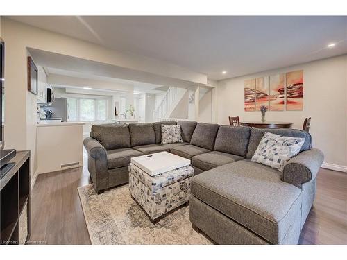 660 Hillview Road, Cambridge, ON - Indoor Photo Showing Living Room