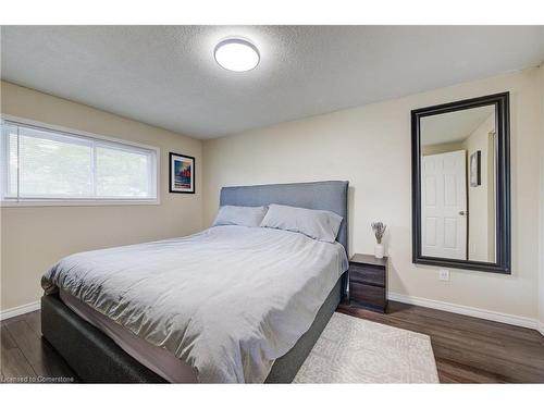 660 Hillview Road, Cambridge, ON - Indoor Photo Showing Bedroom