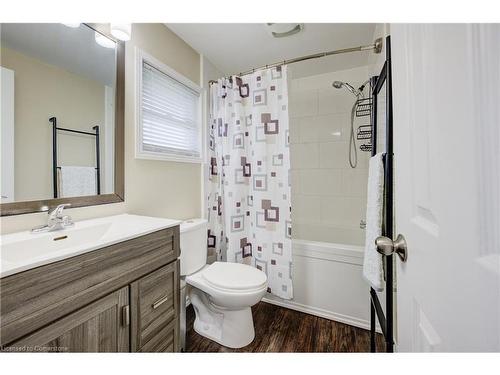 660 Hillview Road, Cambridge, ON - Indoor Photo Showing Bathroom