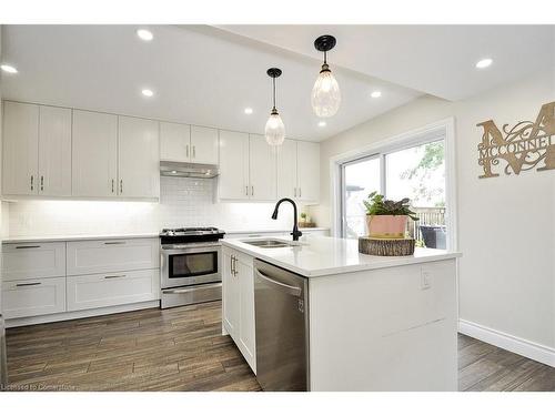 67 Copperfield Drive, Cambridge, ON - Indoor Photo Showing Kitchen With Double Sink With Upgraded Kitchen