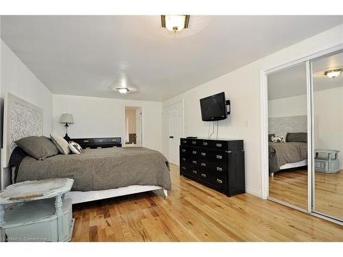 67 Copperfield Drive, Cambridge, ON - Indoor Photo Showing Bedroom