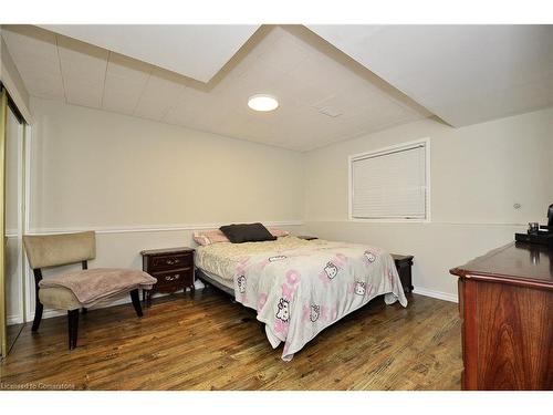 67 Copperfield Drive, Cambridge, ON - Indoor Photo Showing Bedroom