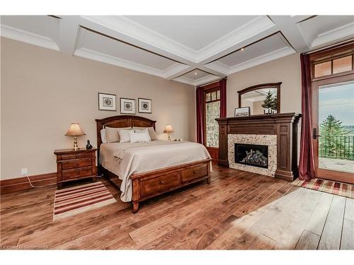 1305 Sawmill Road, West Montrose, ON - Indoor Photo Showing Bedroom