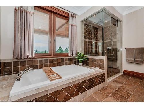 1305 Sawmill Road, West Montrose, ON - Indoor Photo Showing Bathroom