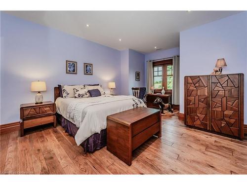 1305 Sawmill Road, West Montrose, ON - Indoor Photo Showing Bedroom