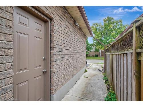 Lower-43 Holm Street, Cambridge, ON - Outdoor With Exterior