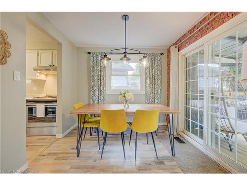 8 Byton Lane, Cambridge, ON - Indoor Photo Showing Dining Room