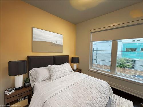 30-258 Hespeler Road, Cambridge, ON - Indoor Photo Showing Bedroom