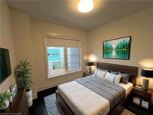 30-258 Hespeler Road, Cambridge, ON - Indoor Photo Showing Bedroom