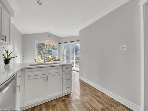 72 Wood Grove Crescent, Cambridge, ON - Indoor Photo Showing Kitchen With Double Sink