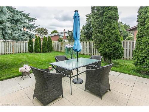 36 Ruskview Road, Kitchener, ON - Outdoor