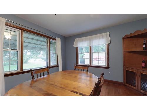 1447 Sheffield Road, Cambridge, ON - Indoor Photo Showing Dining Room