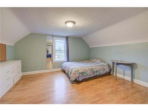 1447 Sheffield Road, Cambridge, ON - Indoor Photo Showing Bedroom