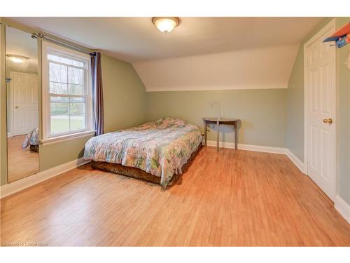 1447 Sheffield Road, Cambridge, ON - Indoor Photo Showing Bedroom