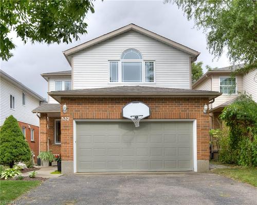 532 Silvermeadow Place, Waterloo, ON - Outdoor