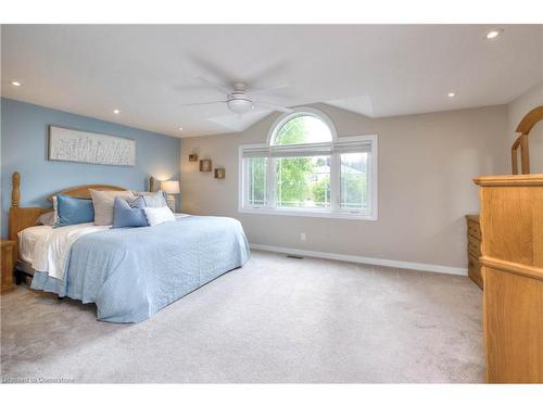 532 Silvermeadow Place, Waterloo, ON - Indoor Photo Showing Bedroom