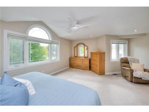 532 Silvermeadow Place, Waterloo, ON - Indoor Photo Showing Bedroom