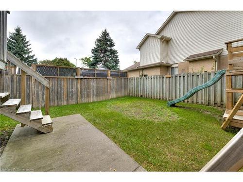 532 Silvermeadow Place, Waterloo, ON - Outdoor With Backyard