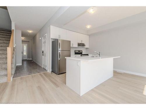 2-9A Maple Street, Perth East, ON - Indoor Photo Showing Kitchen