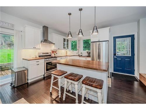 144 Queen Street E, Cambridge, ON - Indoor Photo Showing Kitchen