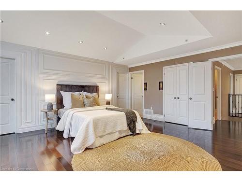 15 Mcwilliams Court, Cambridge, ON - Indoor Photo Showing Bedroom