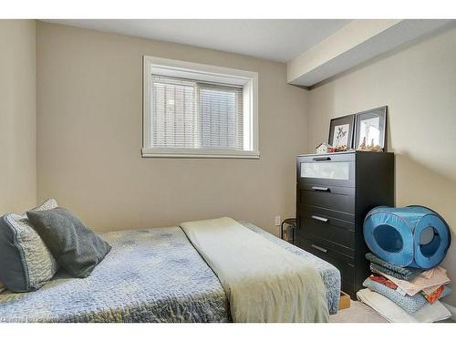 51 Third Avenue, Kitchener, ON - Indoor Photo Showing Bedroom