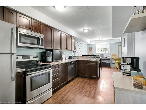 53 Third Avenue, Kitchener, ON - Indoor Photo Showing Kitchen