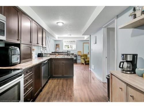 53 Third Avenue, Kitchener, ON - Indoor Photo Showing Kitchen