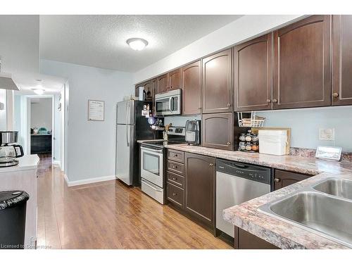 53 Third Avenue, Kitchener, ON - Indoor Photo Showing Kitchen With Double Sink