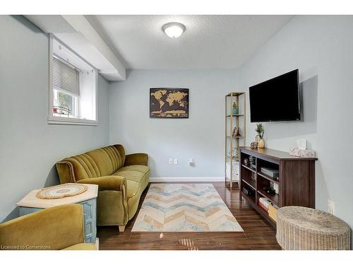 53 Third Avenue, Kitchener, ON - Indoor Photo Showing Living Room