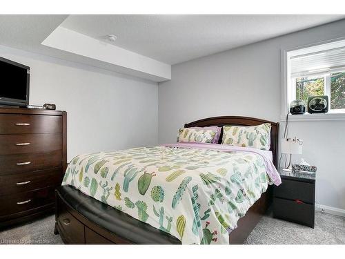 53 Third Avenue, Kitchener, ON - Indoor Photo Showing Bedroom