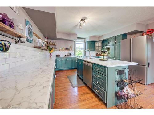 225 Inkerman Street, Palmerston, ON - Indoor Photo Showing Kitchen