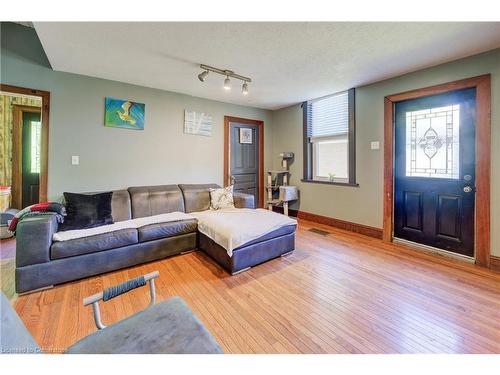 225 Inkerman Street, Palmerston, ON - Indoor Photo Showing Other Room