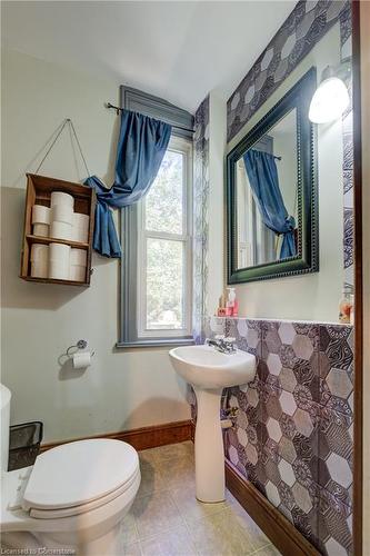 225 Inkerman Street, Palmerston, ON - Indoor Photo Showing Bathroom