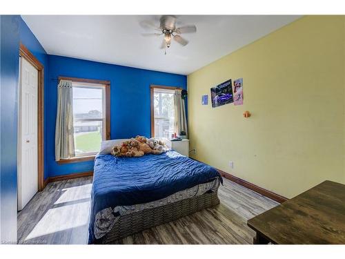 225 Inkerman Street, Palmerston, ON - Indoor Photo Showing Bedroom