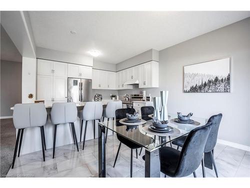 21 Harrington Road, Guelph, ON - Indoor Photo Showing Dining Room