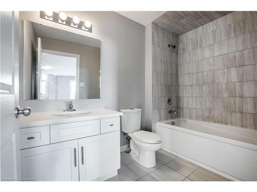 21 Harrington Road, Guelph, ON - Indoor Photo Showing Bathroom