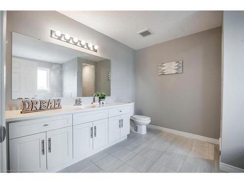 21 Harrington Road, Guelph, ON - Indoor Photo Showing Bathroom