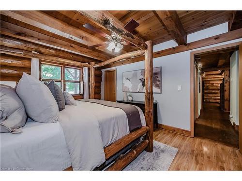 7191 Highway 6, Arthur, ON - Indoor Photo Showing Bedroom