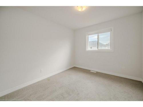 121 Sunflower Place, Welland, ON - Indoor Photo Showing Other Room