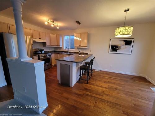 160 Brenneman Avenue, Baden, ON - Indoor Photo Showing Kitchen