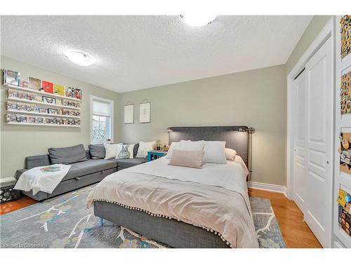 1794 Seaton Road, Cambridge, ON - Indoor Photo Showing Bedroom