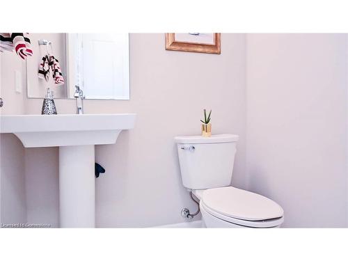 134 Pondcliffe Drive, Kitchener, ON - Indoor Photo Showing Bathroom