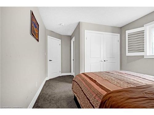 134 Pondcliffe Drive, Kitchener, ON - Indoor Photo Showing Bedroom