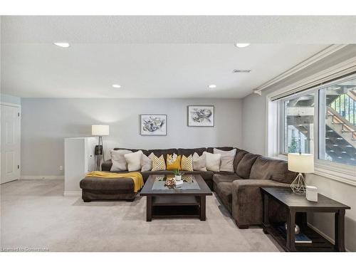 332 Bankside Drive, Kitchener, ON - Indoor Photo Showing Living Room