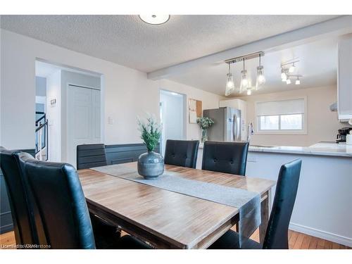 3 Rolling Meadows Drive, Kitchener, ON - Indoor Photo Showing Dining Room