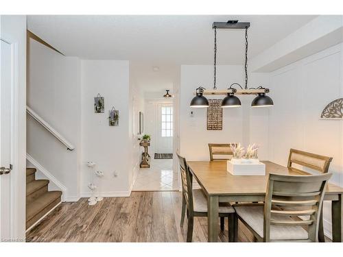 79 English Lane, Brantford, ON - Indoor Photo Showing Dining Room