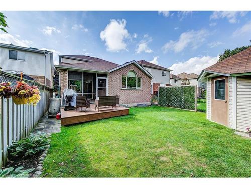 30 Waxwing Crescent, Guelph, ON - Outdoor With Exterior